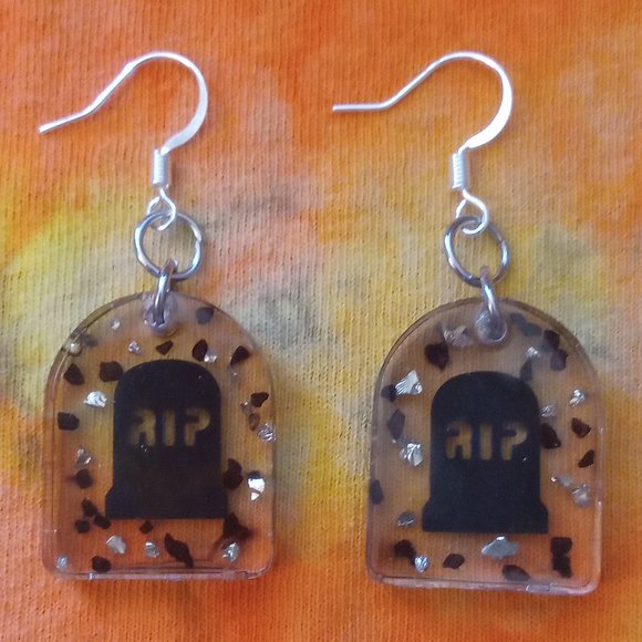 Handmade Gravestone Earrings - Picture 1 of 4